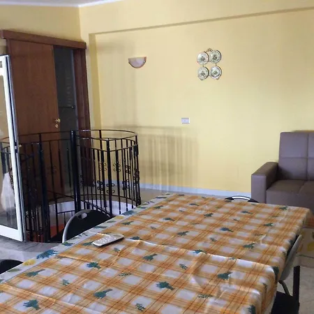 Case Corona Hotel Porticello