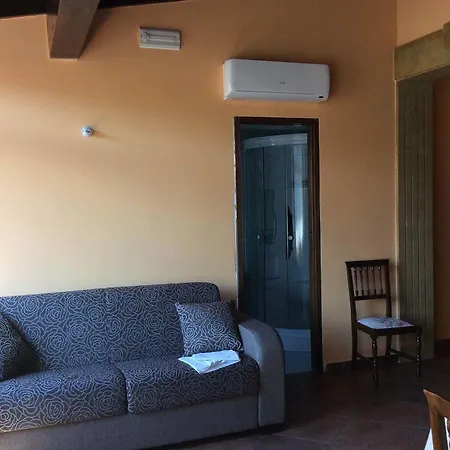 Case Corona Hotel 3*
